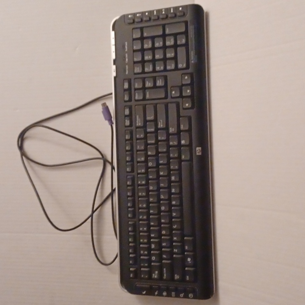 4/$40 Computer Keyboard - HP Brand